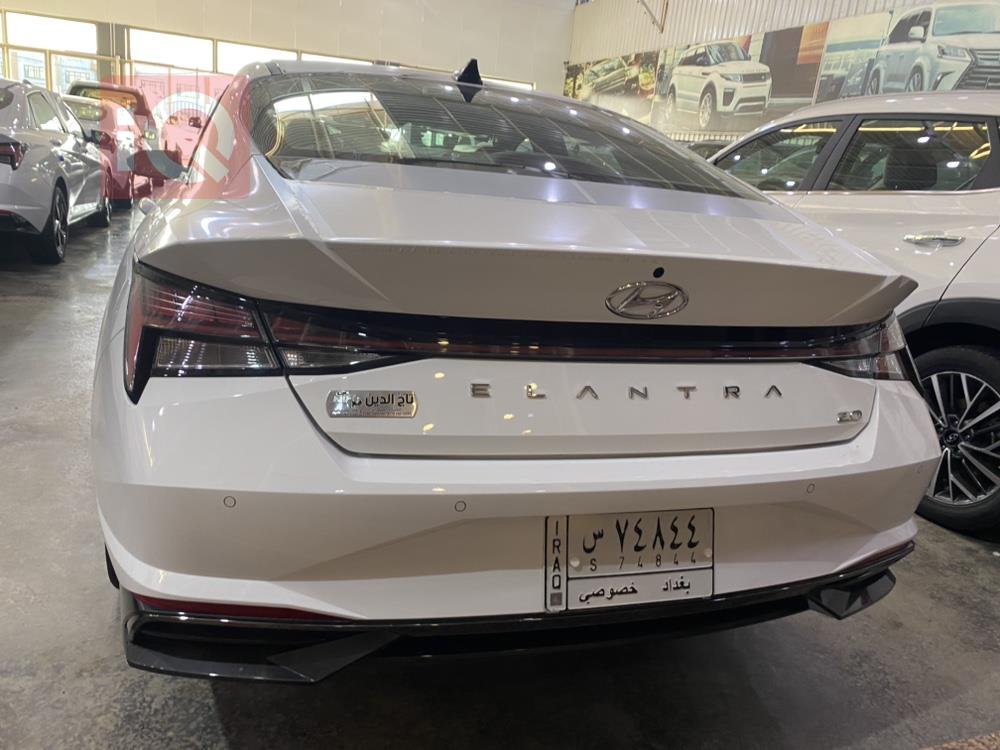 هیوندای ئەلەنترا